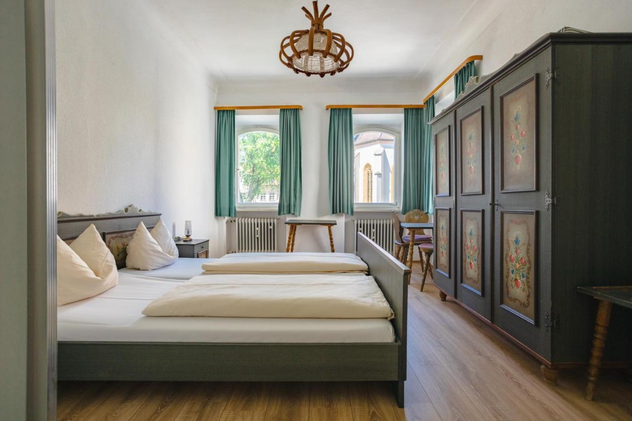 Gockerlwirt & Pilgerpension Altötting Dış mekan fotoğraf